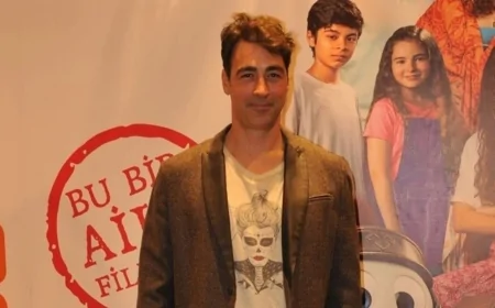 Sarp Levendoğlu doğayla iç içe bir hayat seçti! Hortumla duş aldığı anları paylaştı