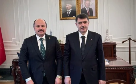 Sincan Şoförler ve Otomobilciler Esnaf Odası Başkanı, Ankara Valisi'ni Ziyaret Etti