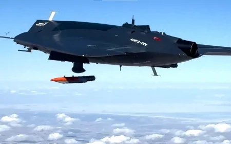 ANKA-III, ASELSAN'ın geliştirdiği LGK-82 mühimmatıyla hedefi vurdu