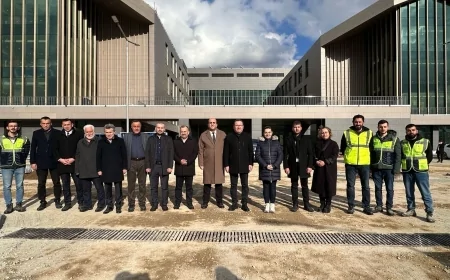 Kastamonu’da Yeni Fizik Tedavi ve Rehabilitasyon Merkezi İnşaatında İnceleme