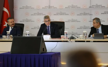 Sağlık Bakanı Kemal Memişoğlu Eskişehir’de İncelemelerde Bulundu