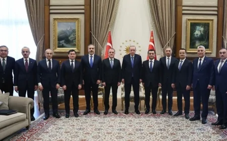 Cumhurbaşkanı Erdoğan, Özbekistan ve Azerbaycanlı Bakanları Kabul Etti