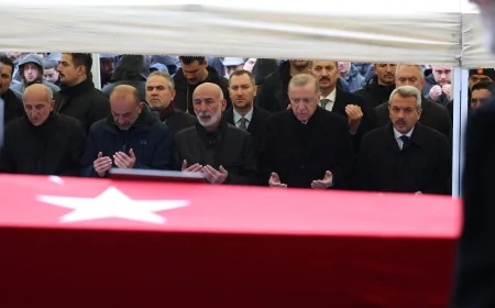 Cumhurbaşkanı Erdoğan, Kıbrıs Gazisi Muhammet Karslı’nın Cenaze Törenine Katıldı