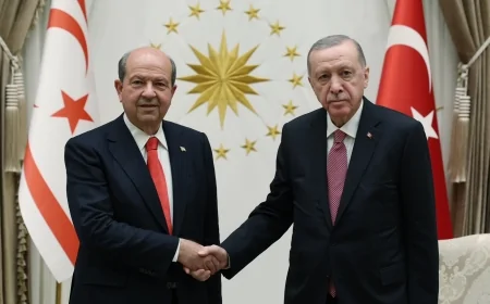 Cumhurbaşkanı Erdoğan, KKTC Cumhurbaşkanı Ersin Tatar ile Görüştü