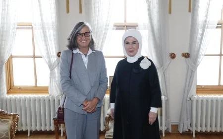 BM-Habitat İcra Direktörü Anaclaudia Rossbach, “Küresel Sıfır Atık İyi Niyet Beyanı”nı İmzaladı