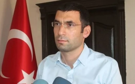 Şehit Kaymakam Muhammet Fatih Safitürk’ü Şehadetinin 8. Yılında Rahmet ve Minnetle Anıyoruz