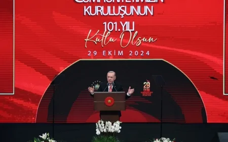Cumhurbaşkanı Erdoğan: ‘Bu Millet Tüm Saldırıların Üstesinden Gelerek Küllerinden Yeniden Doğmuştur’