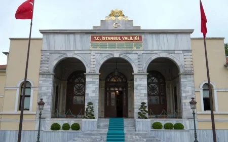 İstanbul'da 4 Günlük Gösteri Yasağı: Metro Hatları ve Yollar Kapatıldı