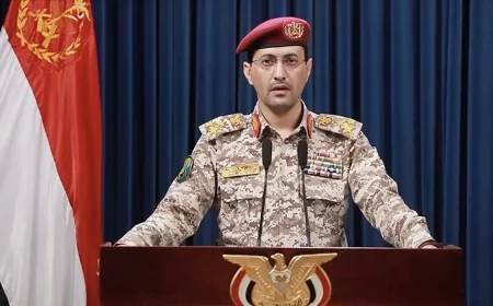 Husilerden İsrail'e yeni saldırı: Nevatim Hava Üssü süpersonik füzelerle vuruldu