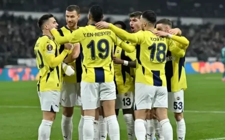 Fenerbahçe, milli ara sonrası maç tarihi için TFF'ye başvuru yapacak