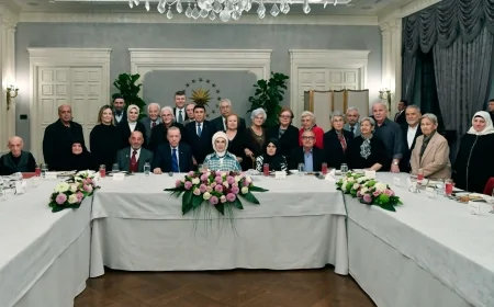 Cumhurbaşkanı Erdoğan’dan “Vefa İftarı”na Sürpriz Ziyaret