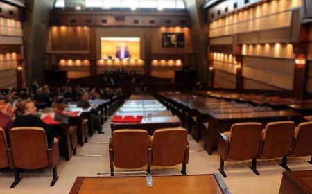 İstanbul Büyükşehir Belediyesi Meclisi neden olağanüstü toplantıya çağrıldı