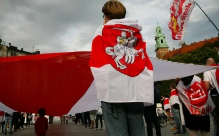 Belarus’ta Vatandaşlara Ayda Bir Gün Sessiz Yürüyüş Zorunluluğu: İlginç Sosyal Uygulama