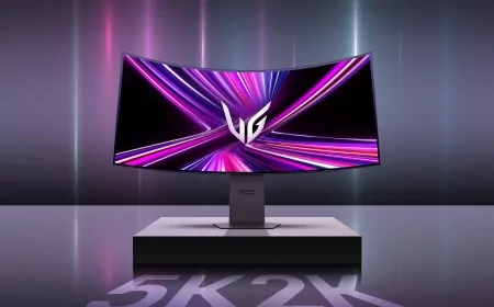 LG Display, 45 İnçlik 5K2K OLED Monitörünü Tanıttı: Oyun Deneyiminde Çığır Açan Yenilikler