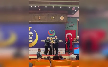 Yılın En Başarılı Genç İş İnsanı Ödülü VM Grup Otomotiv AŞ Yönetim Kurulu Başkanı Volkan Buyruk’a Verildi