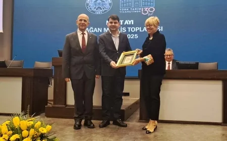 İTB Başkanı Işınsu Kestelli: 'Kuraklık tarımı tehdit ediyor, dijitalleşme kaçınılmaz'