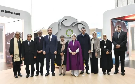 Emine Erdoğan BM’de 'Sıfır Atık Enstelasyon Sergisi'ni ziyaret etti: 'Yeterince var' mesajıyla çarpıcı farkındalık