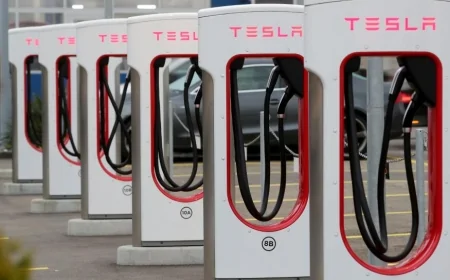 Elektrikli Araç Devrimi: Kaliforniya'da Şarj İstasyonu Sayısı Benzin Pompalarını Geride Bıraktı