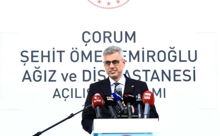 Sağlık Bakanı Kemal Memişoğlu: ‘İnsana Hizmet Etmek Bizim İçin Kutsal Bir Görev’