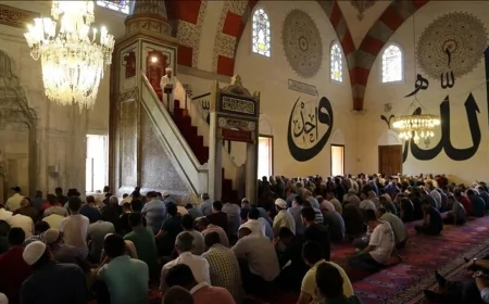 Ramazan’a Veda Hutbesi: 'Kulluğumuz Sadece Bir Aya Mahsus Değildir'