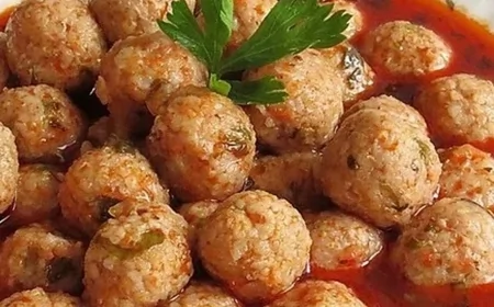 Elazığ Belediyesi’nden Bayram Sofrası Mesajı: ‘Başka şehir kahvaltıda zeytin yer, biz Harput köftesi!’