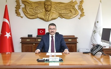 Iğdır Valisi Ercan Turan’dan Ramazan Bayramı Mesajı: ‘Bayramlar, sevgiyi pekiştirir, kültürel mirası geleceğe taşır’