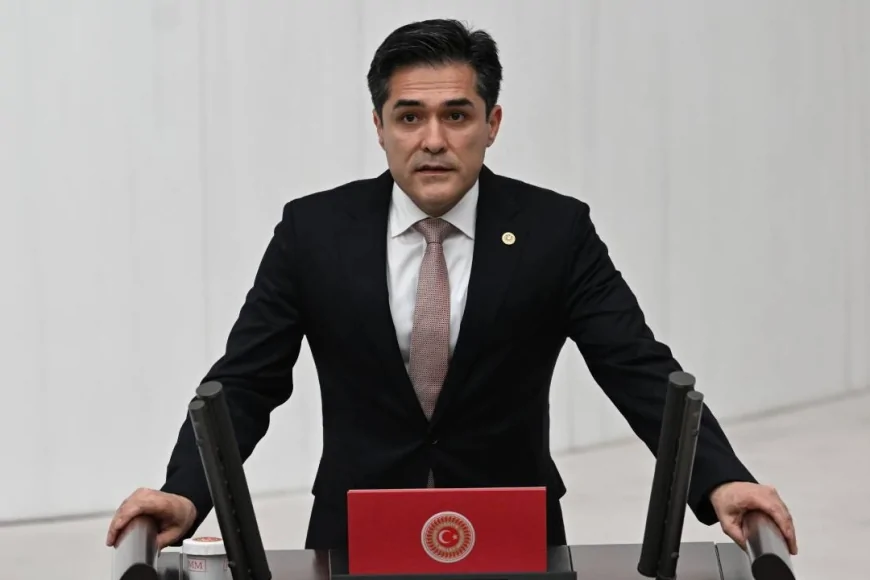 İYİ Partili Buğra Kavuncu: 'Terör örgütü liderinin muhatap alınması millî onurumuza dokunuyor'