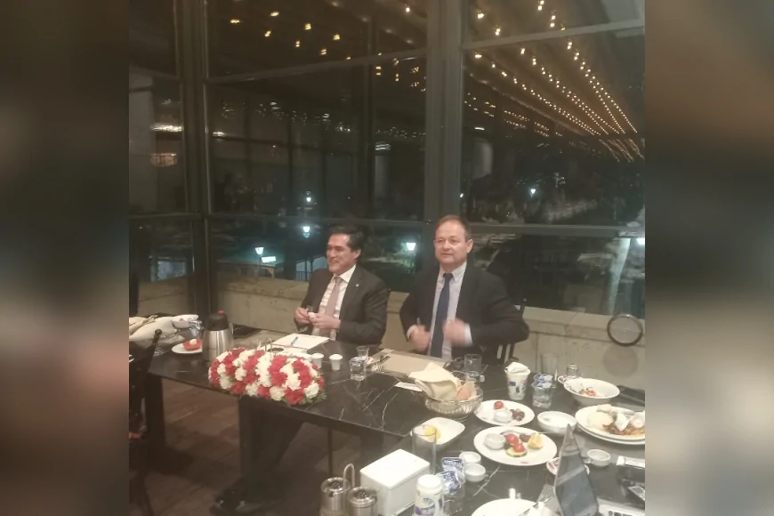 İYİ Partili Buğra Kavuncu: 'Suriye'de bir Karagöz oyunu oynanıyor'