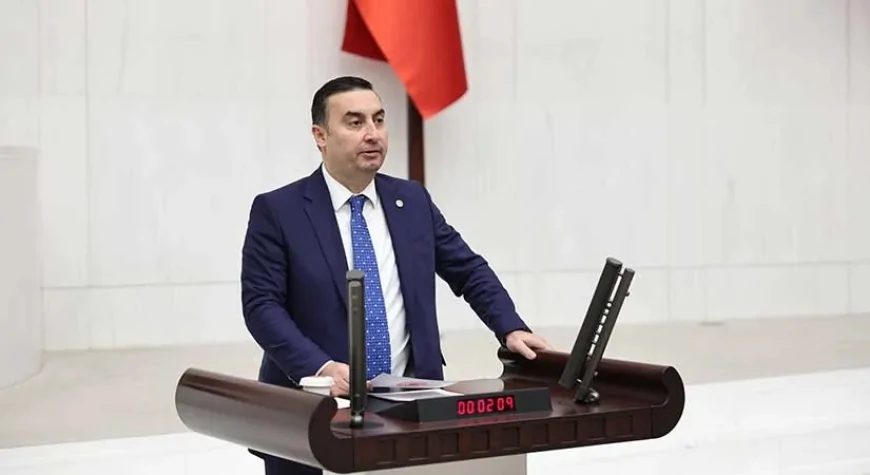 Burak Akburak: 'Giresun’daki Taşbaşı Parkı halkındır, hukuksuz devre izin vermeyeceğiz'
