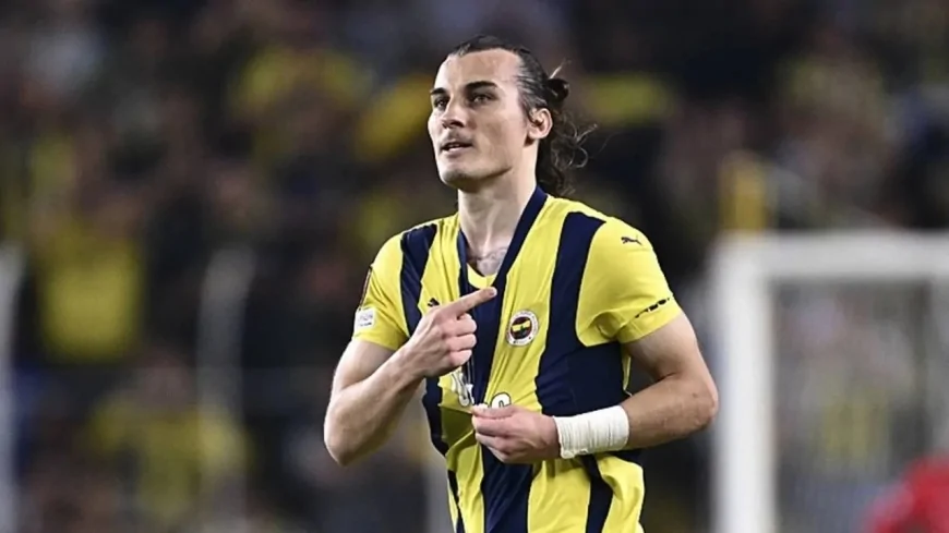 Fenerbahçe'de Çağlar Söyüncü'nün sakatlık raporu açıklandı! İşte sahalardan uzak kalacağı süre