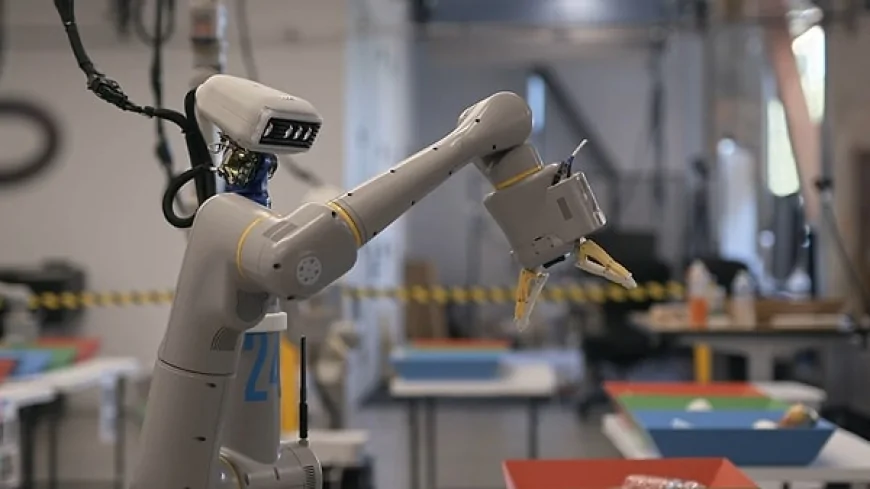 Google, robotların eğitimsiz öğrenmesini sağlayan yapay zekalar geliştirdi