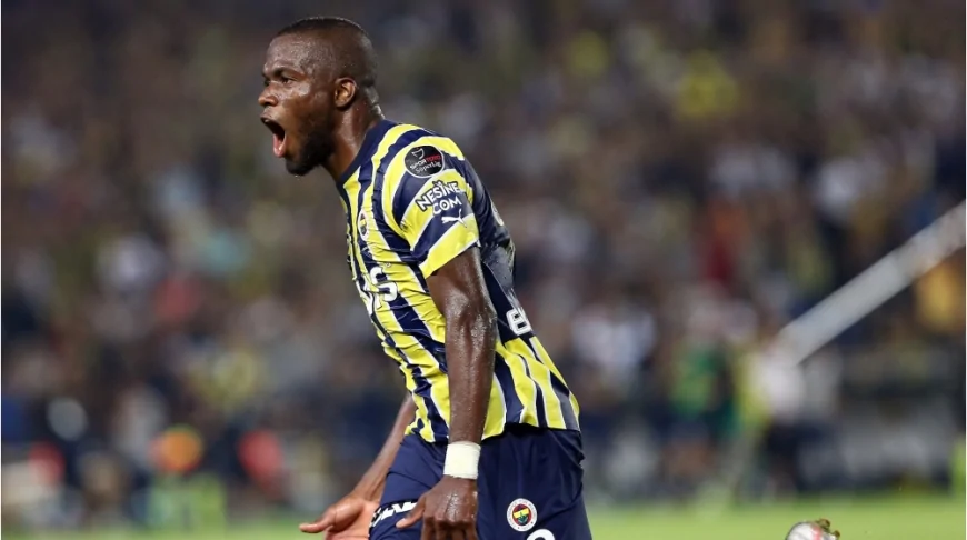 Enner Valencia’dan şampiyonluğu getiren frikik golü! 7 yıllık seriyi bitirdi