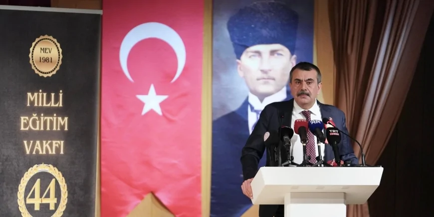Millî Eğitim Bakanı Yusuf Tekin: “MEV’in Faaliyetlerine Destek Veriyoruz”