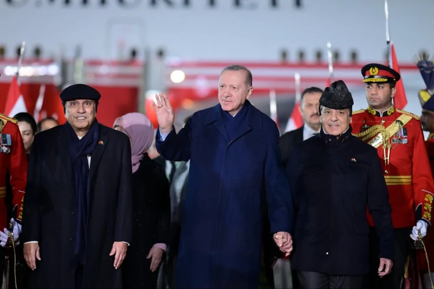 Cumhurbaşkanı Erdoğan: “Türkiye ve Pakistan, sarsılmaz kardeşlik hukukuyla birbirine bağlı iki büyük ülkedir”