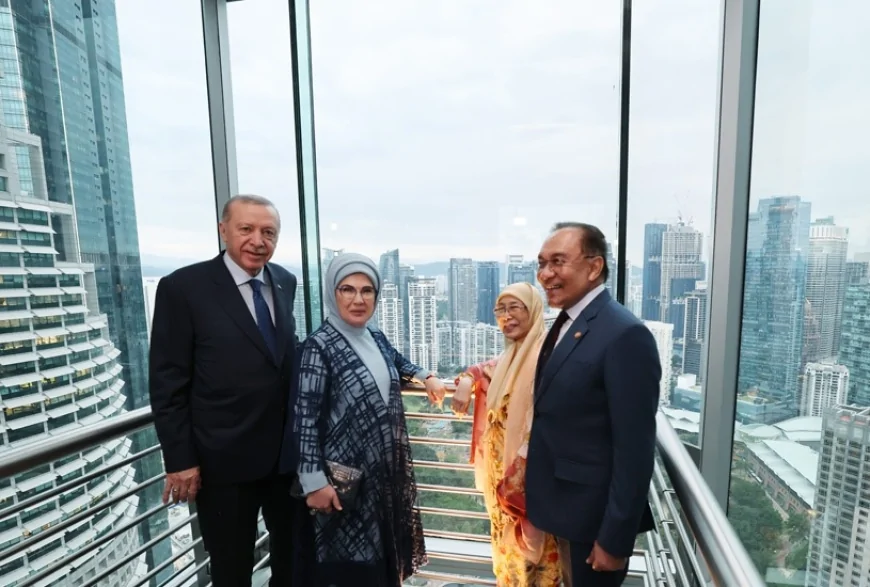Emine Erdoğan, Kuala Lumpur’da Türkiye-Malezya Stratejik İşbirliği Programı’na Katıldı