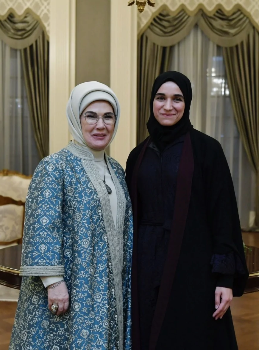 Emine Erdoğan, Suriye Cumhurbaşkanı Şara'nın Eşiyle Görüştü