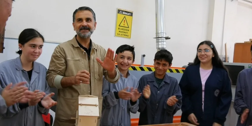 Zanaat Atölyeleri Yarıyıl Tatilinde de Öğrencilere Kapılarını Açtı