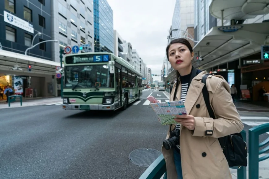 Japonya’da Sessizlik Otobüsleri Uygulaması: Yolculuk Boyunca Konuşmak Yasak