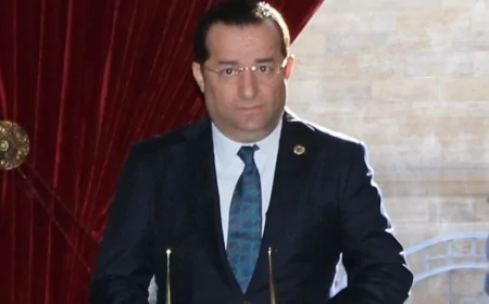 Hakan Akçam: 'Sarı sayfanın tekelleşmesine kim dur diyecek'