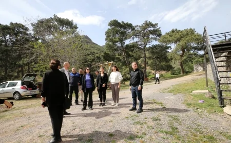 İzmir’de doğayla iç içe keyifli kaçamak: Yamanlar Piknik Alanı kapılarını açtı