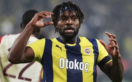 Allan Saint-Maximin'den Mourinho'ya övgü: 'Futbol dünyasında bunu kimse yapmaz'
