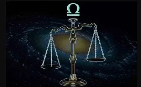 Terazi Burçları Nisan Ayında İlişkilerde Sınavdan Geçiyor: Satürn 7. Evi Etkiliyor