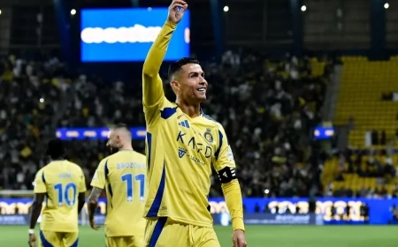Cristiano Ronaldo, 1000 gol hedefi için Al Nassr'da kalıyor: 2 yıllık yeni sözleşme yolda