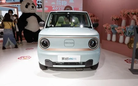 2025 Geely Panda Mini, Çin'de 6850 dolara satışa sunuldu: Elektrikli şehir otomobilinde yenilikler dikkat çekiyor