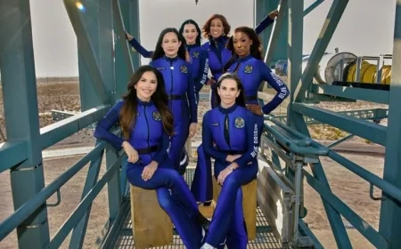 Blue Origin, altı kadınla uzaya çıktı: Uzay turizminde tarihi uçuşa rekor katılım