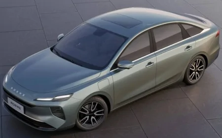 Dondurucu Soğuk, Yüksek İrtifa ve 1937 Kilometre: Çinli Sedan Enerji Tüketiminde Dünya Rekoru Kırdı