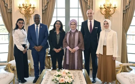 Emine Erdoğan, BM Özel Temsilcisi M’jid ile çocuklara yönelik şiddetle mücadele gündemiyle bir araya geldi