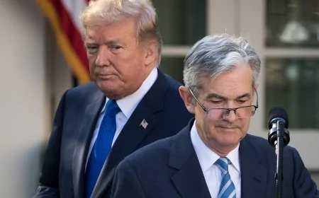 Trump’tan Fed Başkanı Powell’a sert çıkış: ‘Faizler derhal inmeli, artık gitmeli’