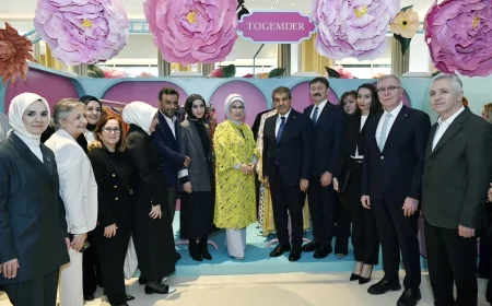 Emine Erdoğan ‘Aile, İyilik ve Sürdürülebilirlik’ temalı Cemre Çarşısı açılışına katıldı