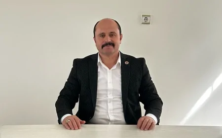 İsa Yalçın: '25 dönümlük otopark alanı esnafımızın hizmetine sunulacak'